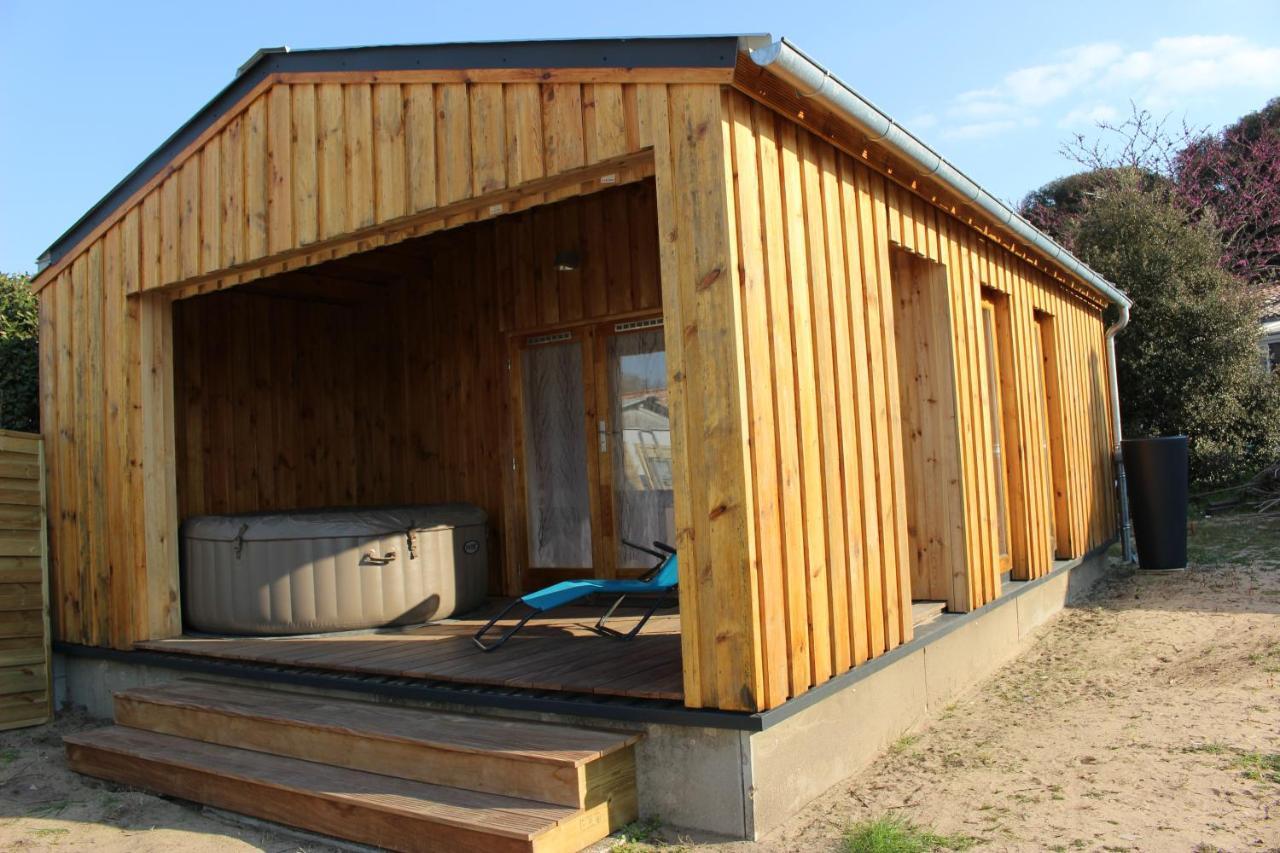 Chalet Esprit Zen Et Nature Avec Spa Сен-Ілер-де-Р'єз Екстер'єр фото